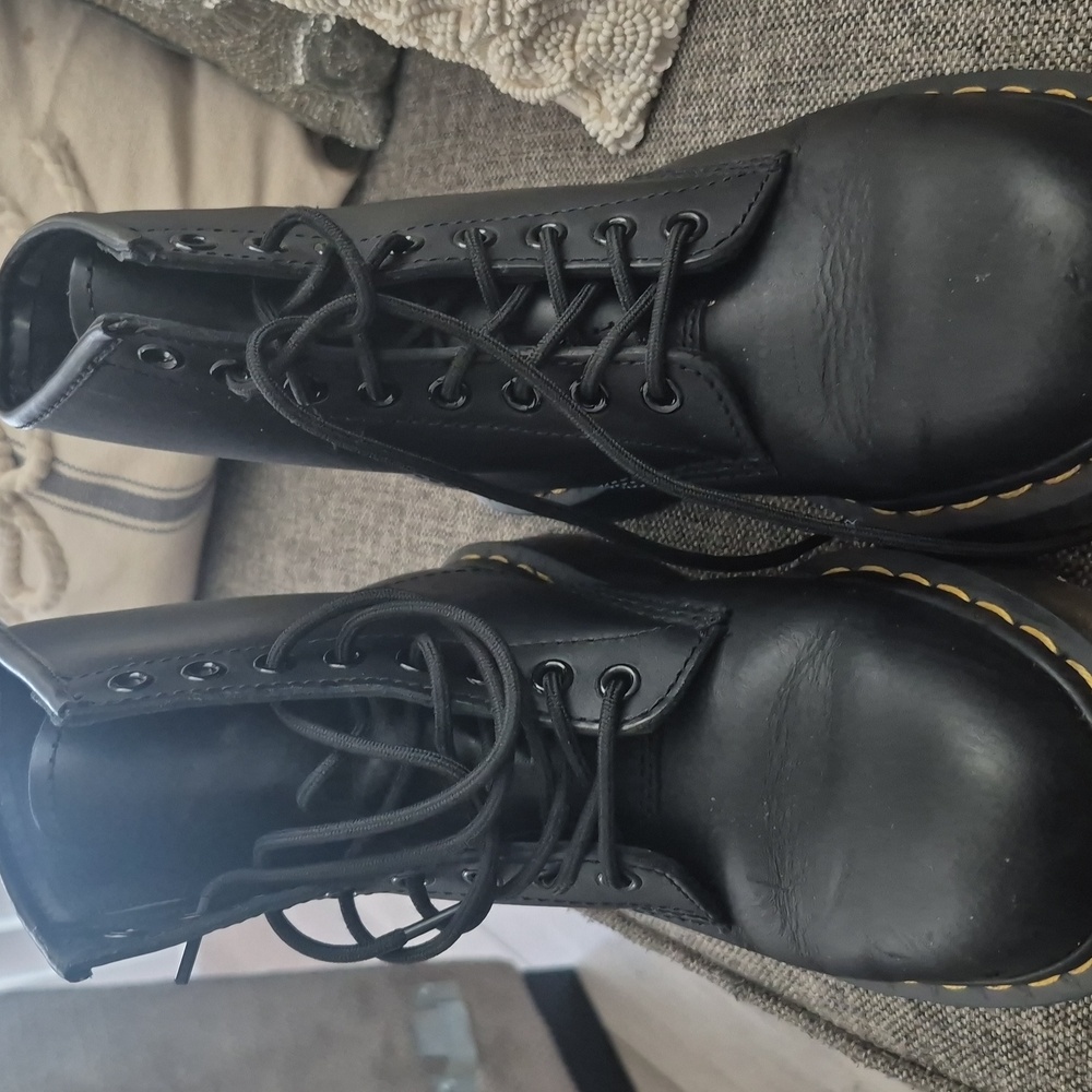 Black Leather Boots DR Martins L 8 M 7 - Picture 2 of 8